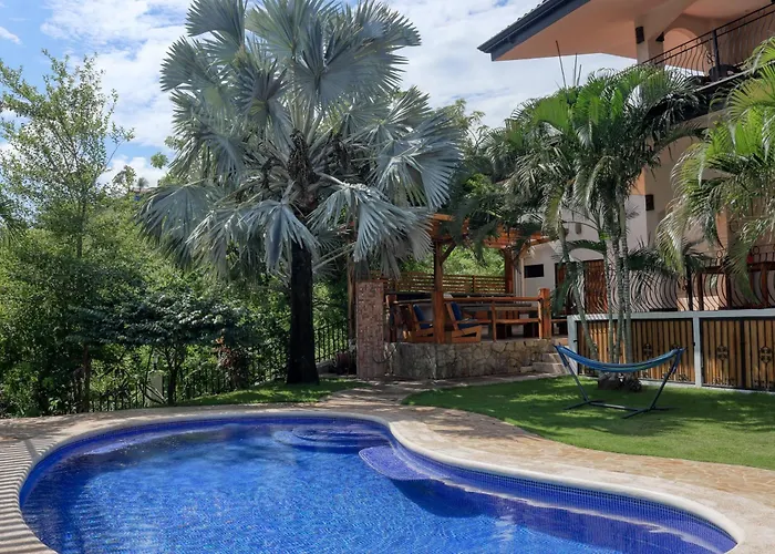Shared Pool & Outdoor Kitchen: Flamingo Gem * Playa Flamingo